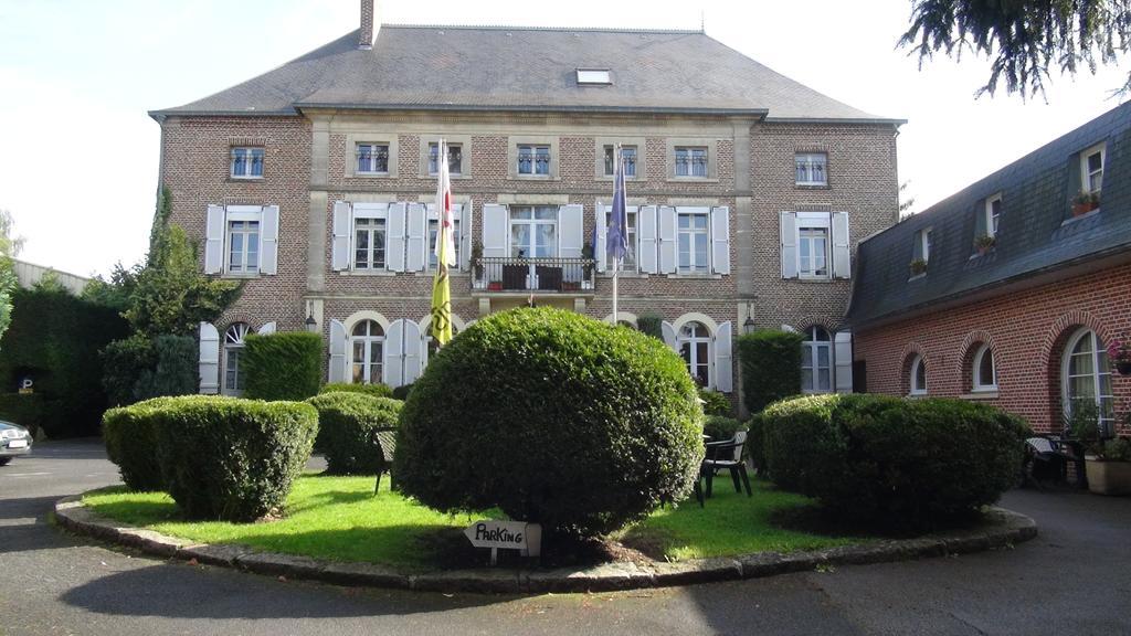 Hotel Le Clos Du Montvinage Étréaupont Екстериор снимка