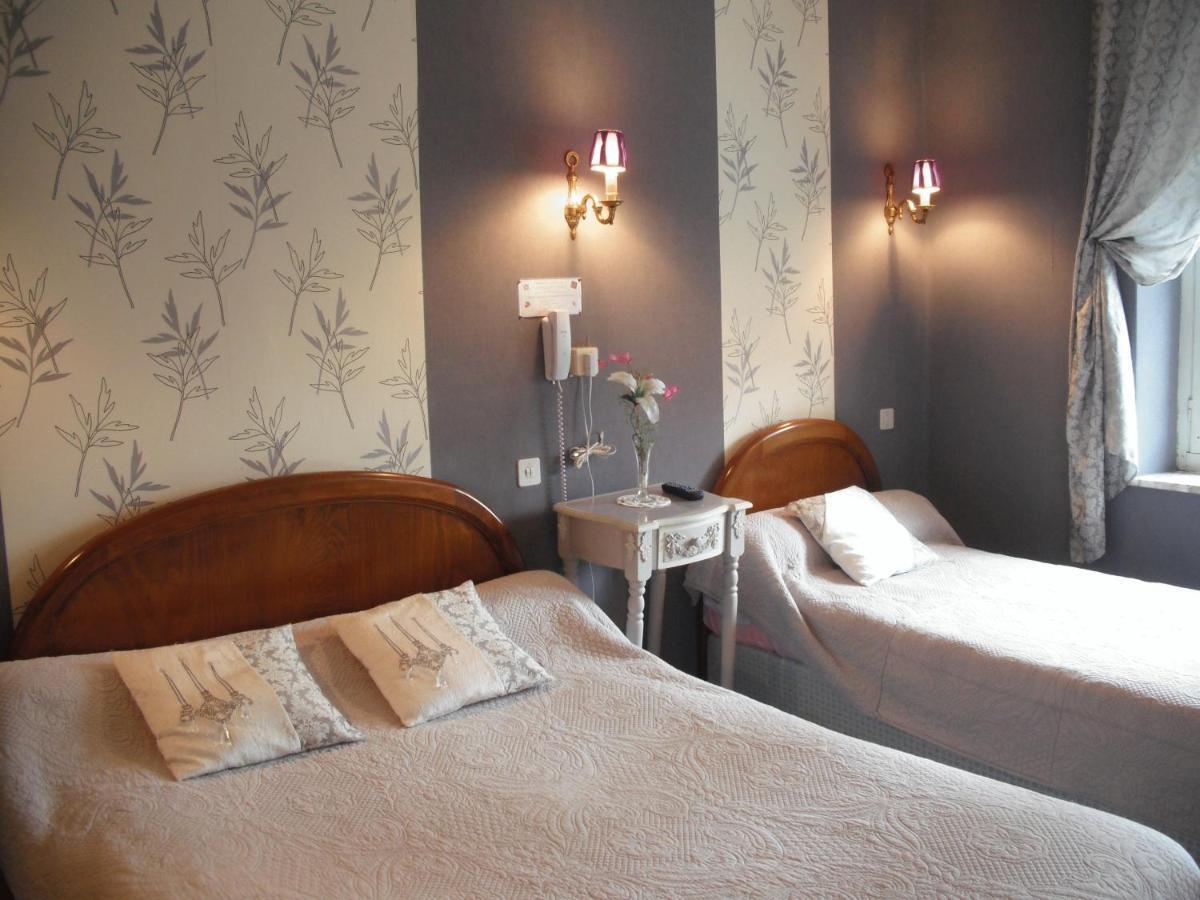 Hotel Le Clos Du Montvinage Étréaupont Стая снимка